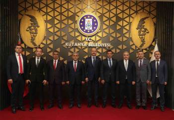 "Kütahya, Üretken Belediyeciliğin Öncüsü"
