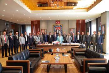 "Misafir Yabancı Öğrenci Sayısı Artıyor, Genç Dostu Bir Şehir Olma Hedefimiz Var"
