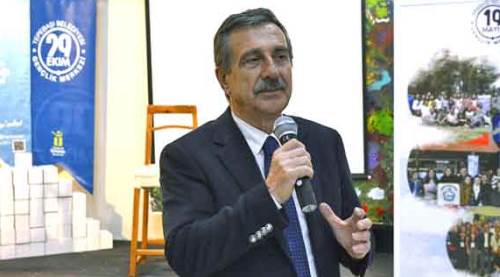 "Niye bir AKP belediyesinde yok?"