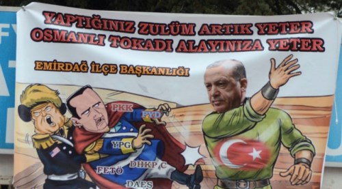'Osmanlı Tokadı' pankartı dikkat çekiyor!