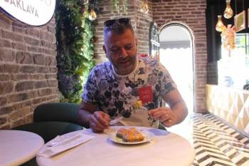 (Özel) "Sahte Baklava Boğazda Yanma Yapar"
