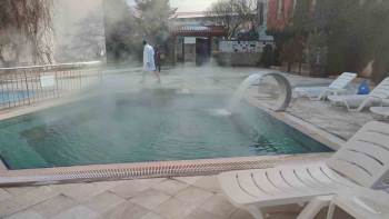 (Özel) Afyonkarahisar’Daki Termallerde Tatil Yoğunluğu
