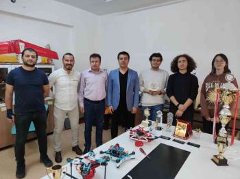 (Özel) Afyonkarahisarlı Öğrenciler Dünya Birincisi Oldu
