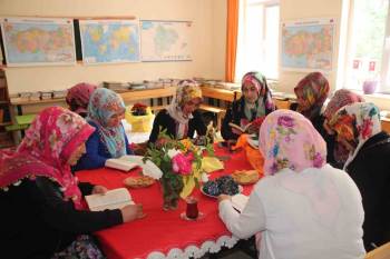 (Özel) Bu Okulda 7’Den 70’E Herkes Okuyor
