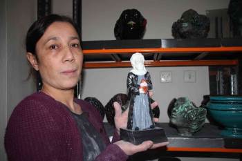 (Özel) Emekli Olduktan Sonra Can Sıkıntısıyla Başladığı İşte Şimdi Bir Atölyesi Var
