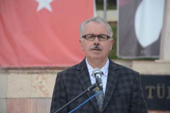 (Özel) Engelsizim Yaşam Ve Yardımlaşma Derneği’Nden Bülent Ersoy Ve Haluk Levent’E Çağrı
