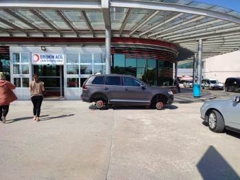 (Özel) Hastane Önündeki Manzarayı Görenler Gözlerine İnanamadı
