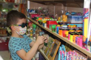 (Özel) Kırtasiye Malzemesi Alırken Dikkat Edin
