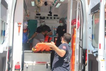 (Özel) Otomobil İle Bisikletin Çarpması Sonucu 1 Kişi Yaralandı
