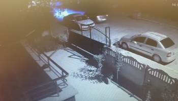 (Özel) Otomobille 2 Kişiyi Ezdi, Arkasına Bile Bakmadan Kaçtı
