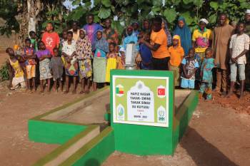 (Özel) Simavlı Hayırsever Vatandaştan Benin’E Su Kuyusu Hayrı
