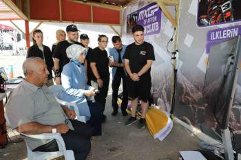 (Özel) Vali Ve Belediye Başkanı Dijital Dünyada Ter Döktü
