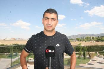 (Özel Haber) Serdar Bozkurt: "Bu Sene Bizim İçin Önemli Olan Ligde Kalmak"
