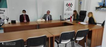 "Pandemi Sürecinde Ebeveyn Rehberliği Ve Güçlü Aile” Konulu Seminer Gerçekleştirildi
