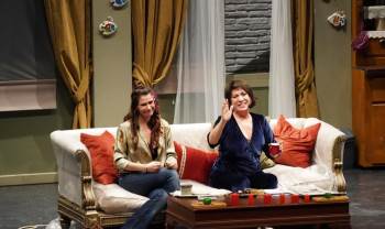 ’Plastik Aşklar’ Oyunu Bilecik’Te Seyirciyle Buluştu
