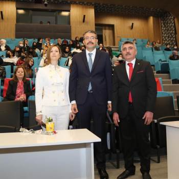 "Şiddet Görme İhtimaliniz Varsa Kades’Le Yardım Alabilirsiniz"
