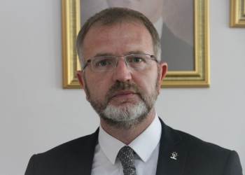 "Tedbirlere Sıkı Sıkıya Uyalım"
