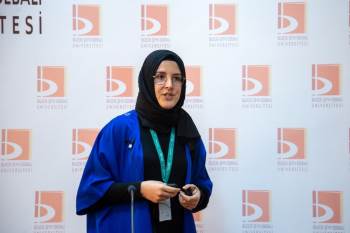 “Teknoloji Bağımlılığı Ve Teknolojinin Etkin Kullanımı” Konulu Konferans
