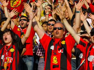 Açık tribün kombine fiyatları düşüyor