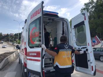 ’U’ Dönüş Yaptığı Esnada Motosiklet İle Çarpıştı
