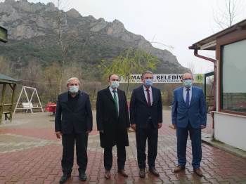 "Yaşlı Bakımevi" Projesine Bşeü’Den Destek
