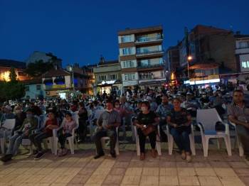 ’Yunus’La Yürürken’ İsimli Tiyatro Oyunu Bozüyük/Te Sahnelendi
