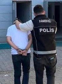 1 Yıl 8 Ay Hapis Cezası İle Aranıyordu Yakalandı
