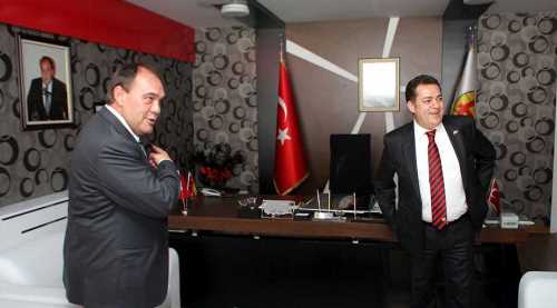 10 ay durup geleceğiz ağam!