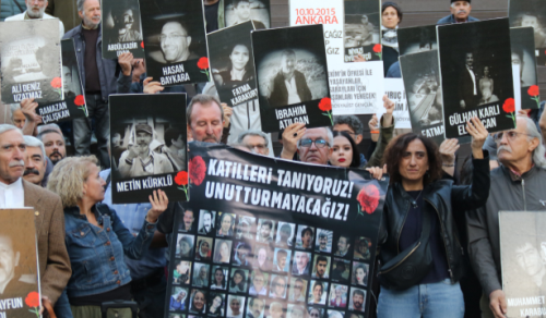 10 Ekim Katliamı'nda hayatını kaybedenler Eskişehir'de anıldı