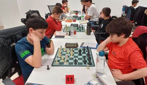 10 ilden 100 sporcu Eskişehir’de satranç için buluştu