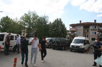 100 Bin Tl Değerinde Altın Çalan 7 Kişiden 6’Sı Tutuklandı
