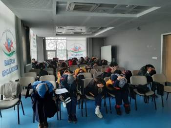 112 Acil Sağlık Hizmetleri Çalışanlarına Eğitimler Verildi
