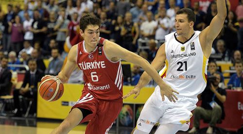 12 Dev adam Çekya karşısında