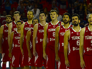 12 Dev Adama tebrik