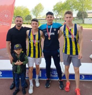 1308 Osmaneli Belediye Spor Altyapısından Yetişen Sporculardan Büyük Başarı
