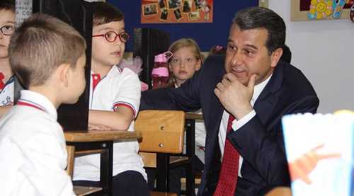 132 bin öğrenciye ilk ders zili çaldı