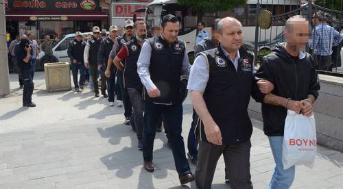 14 rütbeli asker adliyeye sevk edildi