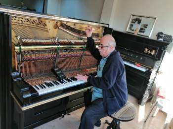 156 Yıllık Amerika’Da Yapımı Tarihi Piyona Müzenin İlgi Odağı Oldu
