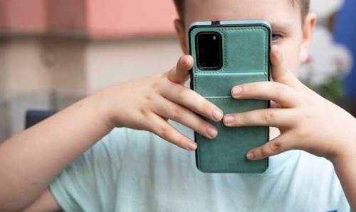 18 yaş altındakilere özel uygulamalar: "Çocuk hattı" geliyor!