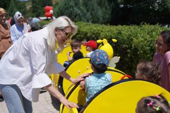 2. Çocuk Şenliği’Nde Çocuklar Gönüllerince Eğlendi
