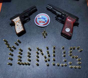 2 Adet Ruhsatsız Tabancayla Yakalandı
