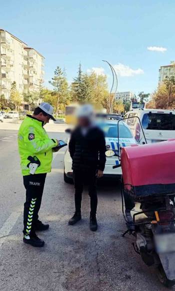 2 Bin 724 Araç Sürücüsü Kontrol Edildi
