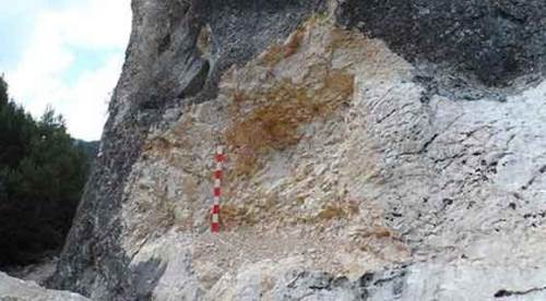 2 bin yıllık Frig Kaya Kitabesi'ni parça parça çaldılar