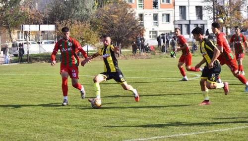 2 Eylülspor direklere takıldı, gol sessizliği sürdü