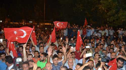 20.00’DE VALİLİK ÖNÜNDE TOPLANACAKLAR