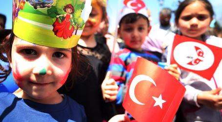 2026 ara tatil ve bayram tatili takvimi belli oldu: Öğrenciler ve çalışanlar için uzun tatil fırsatı