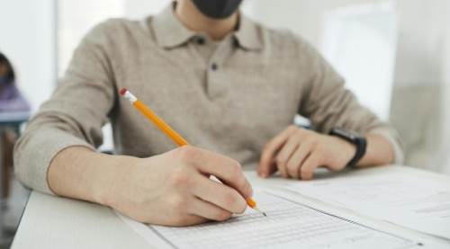 2026 Bursluluk Sınavı Takvimi Açıklandı: İOKBS Ne Zaman Yapılacak, Giriş Belgesi Nasıl Alınır?