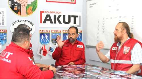 22 Kasım'da görevi bırakıyor mu?