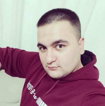 22 Yaşındaki Genç Hemşir Korona Virüsten Hayatını Kaybetti
