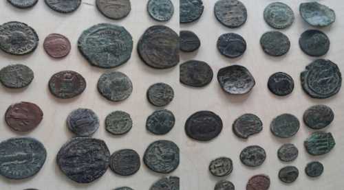 220 sikke ile 58 metal obje ele geçirildi